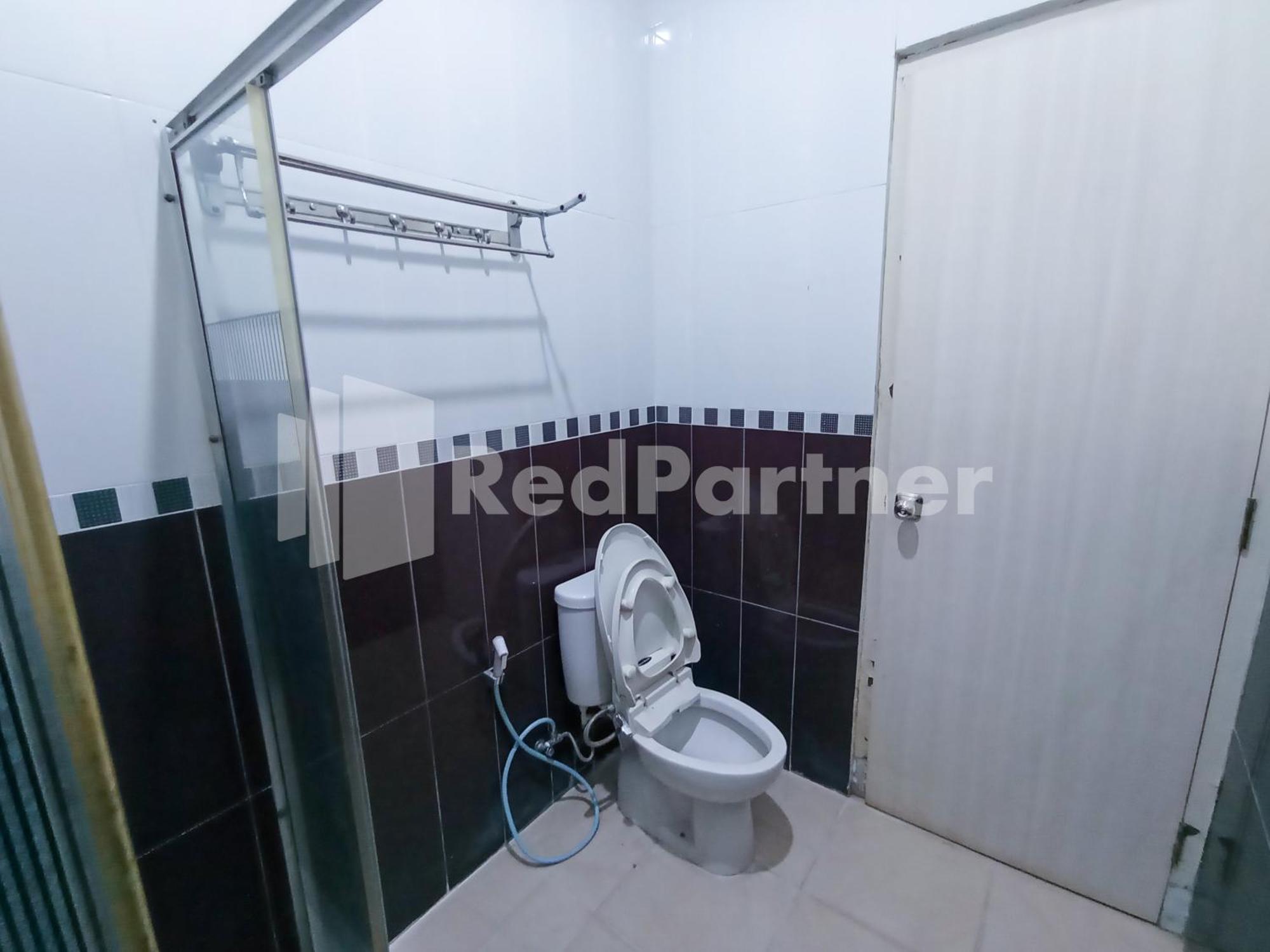 Nillo Hotel Kebumen Mitra Reddoorz ภายนอก รูปภาพ