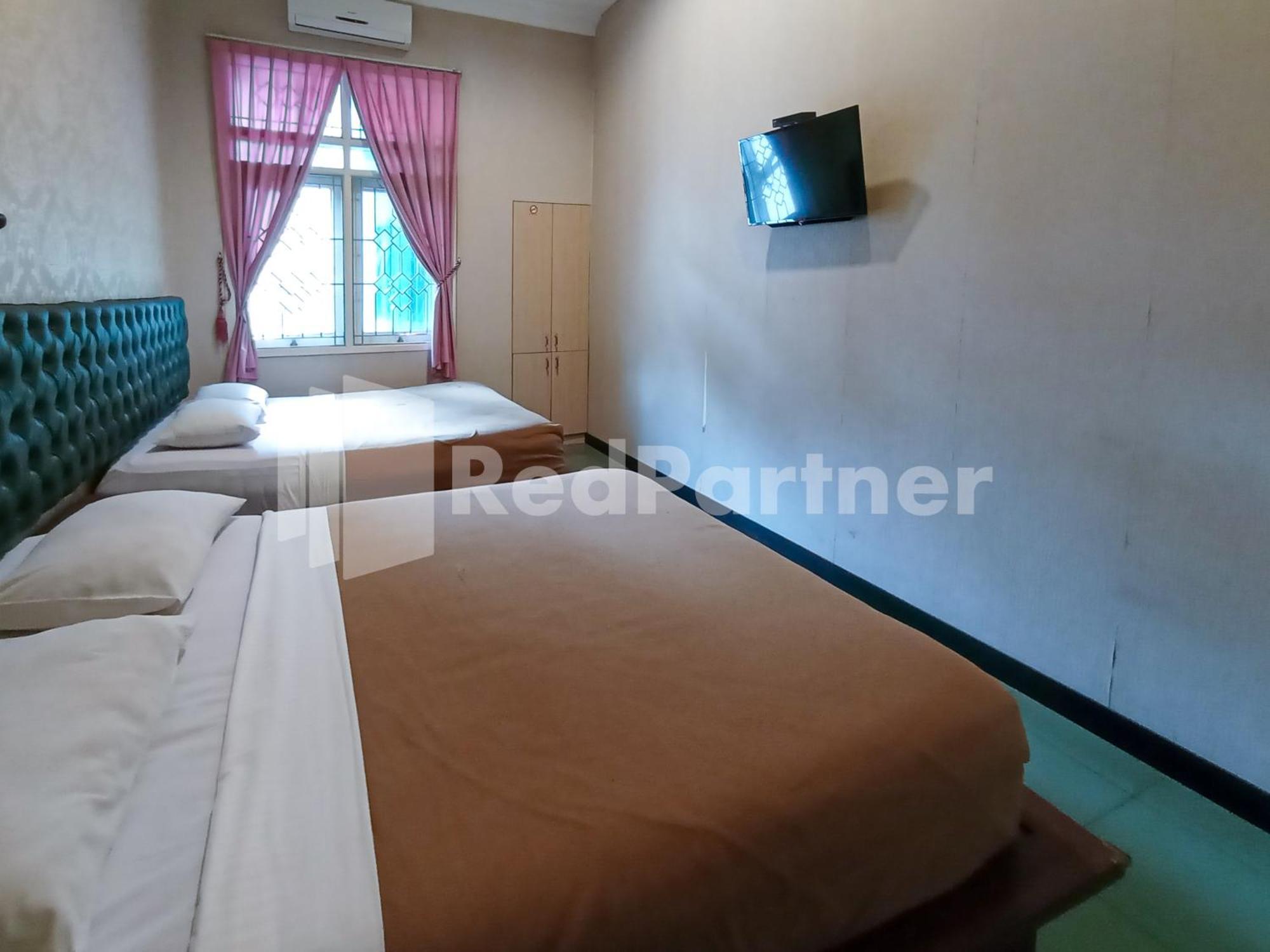 Nillo Hotel Kebumen Mitra Reddoorz ภายนอก รูปภาพ