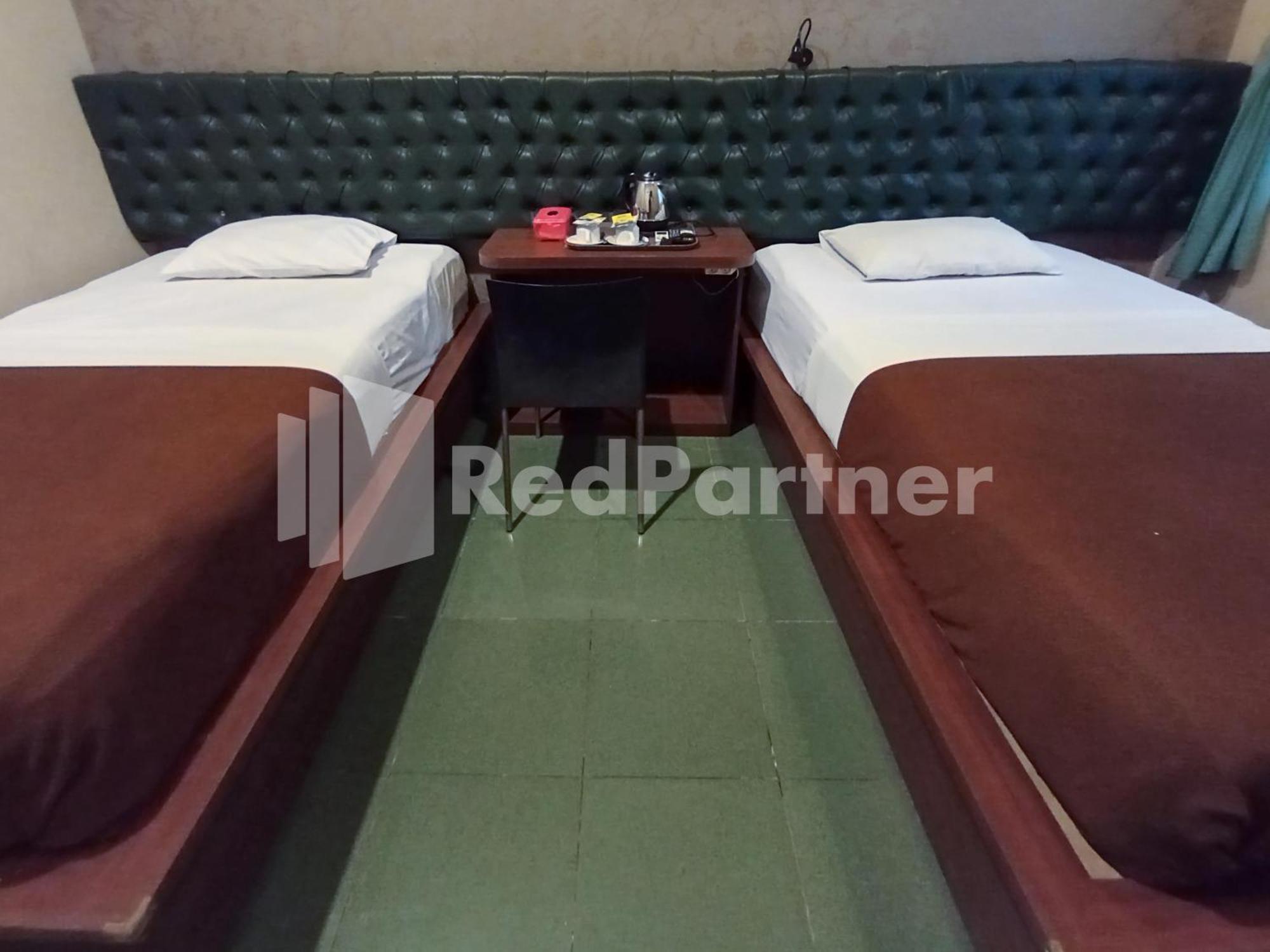 Nillo Hotel Kebumen Mitra Reddoorz ภายนอก รูปภาพ