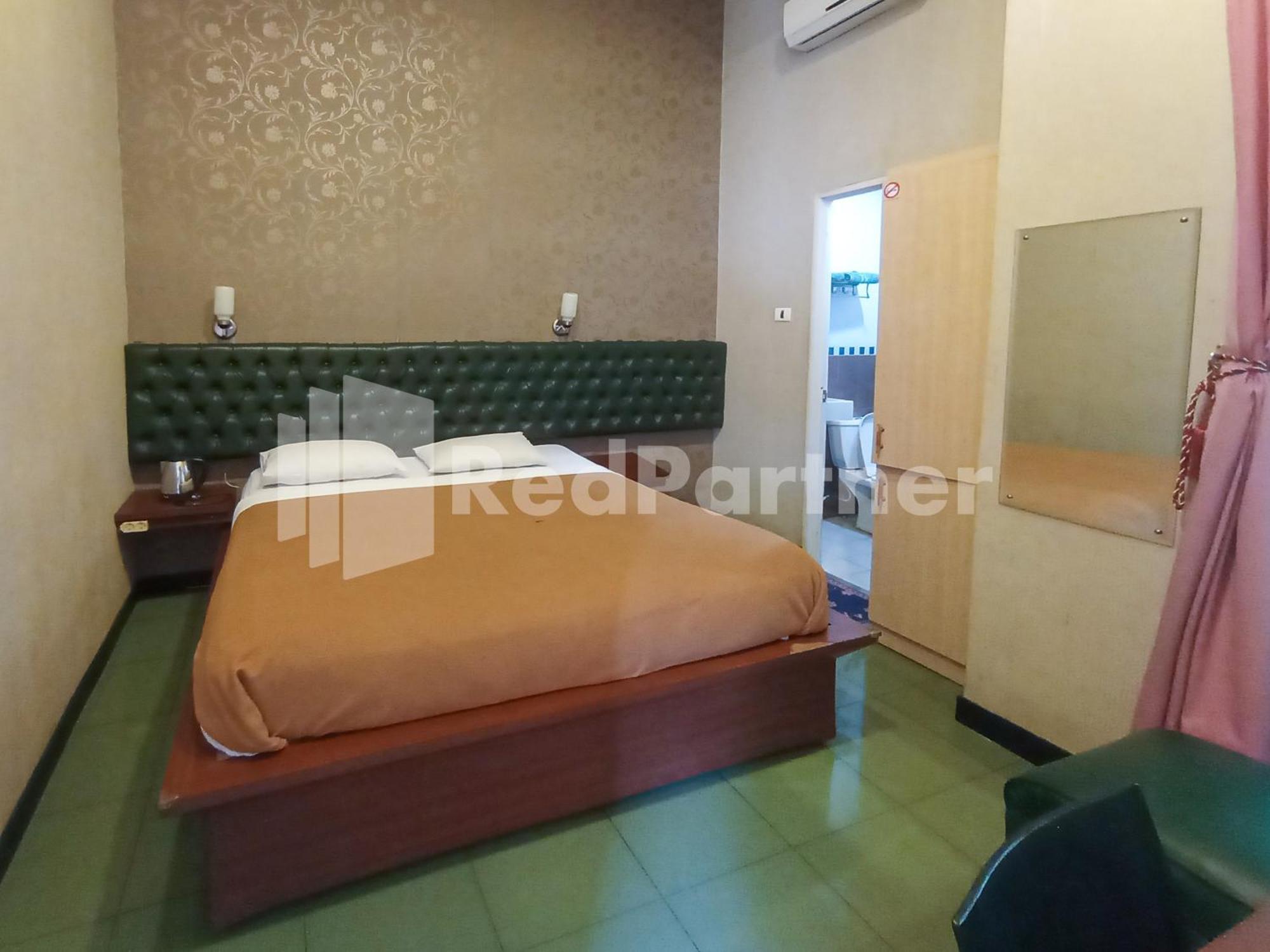 Nillo Hotel Kebumen Mitra Reddoorz ภายนอก รูปภาพ