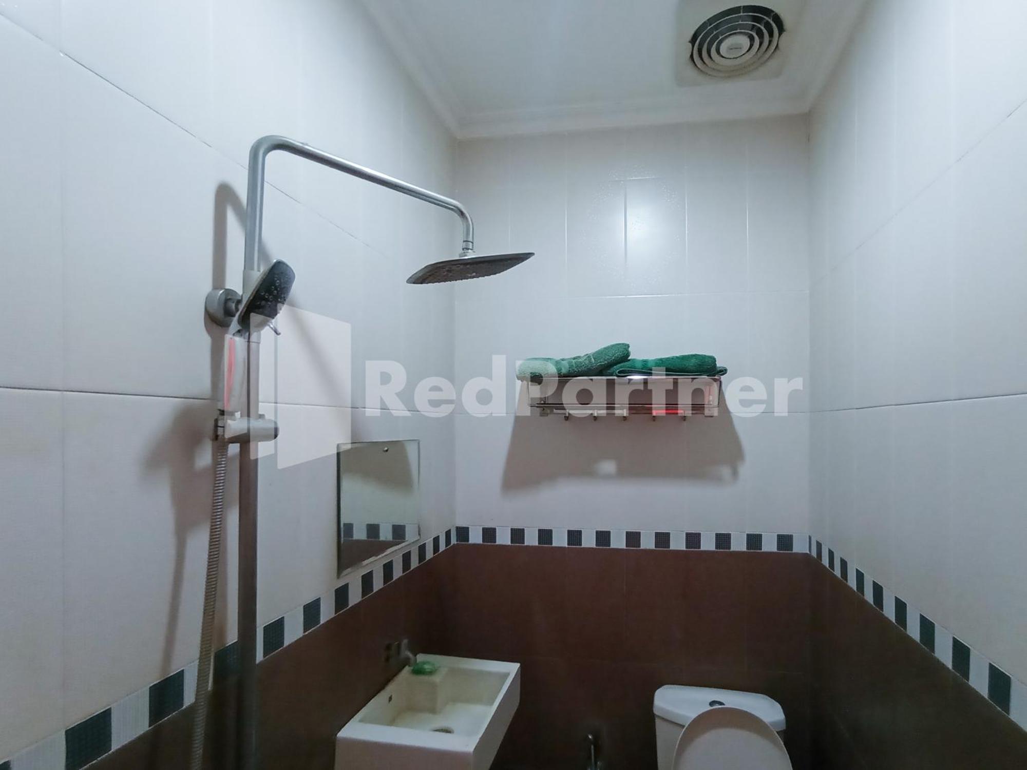 Nillo Hotel Kebumen Mitra Reddoorz ภายนอก รูปภาพ